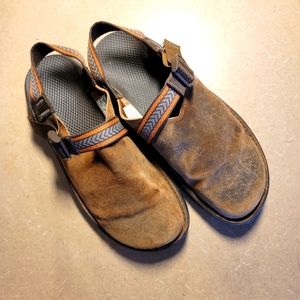 Men's closed toe Chaco